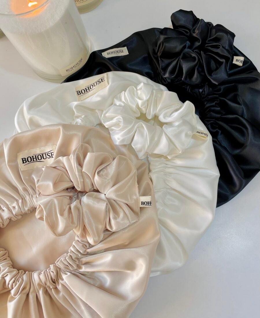 SATIN BONNET + scrunchie gift